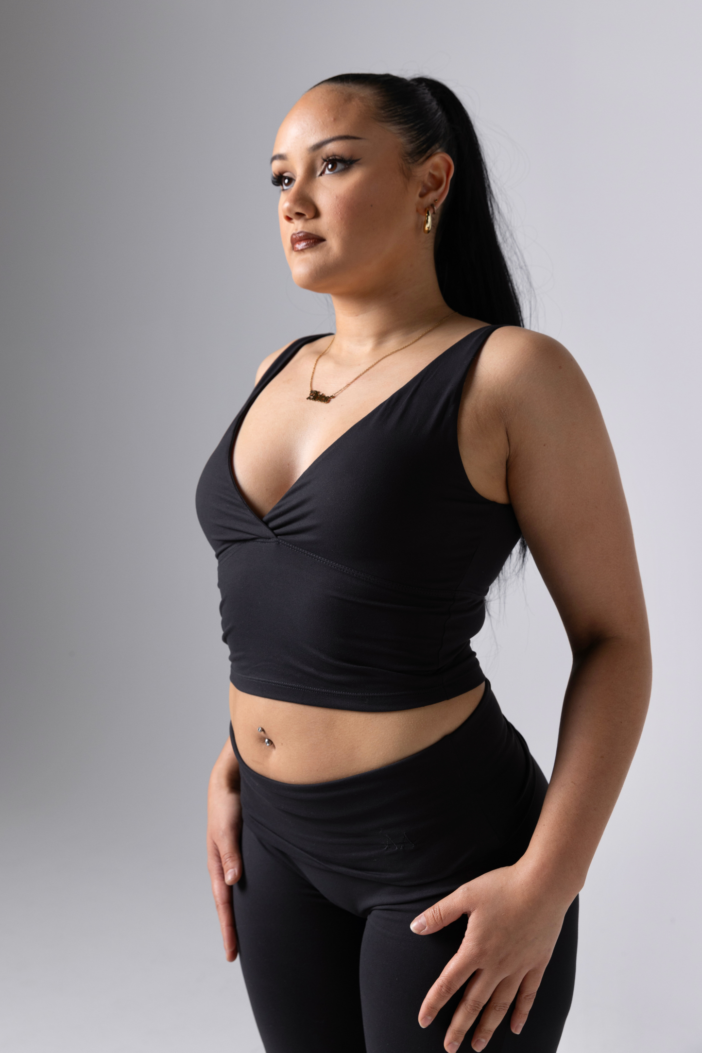 Onyx Lounge Top