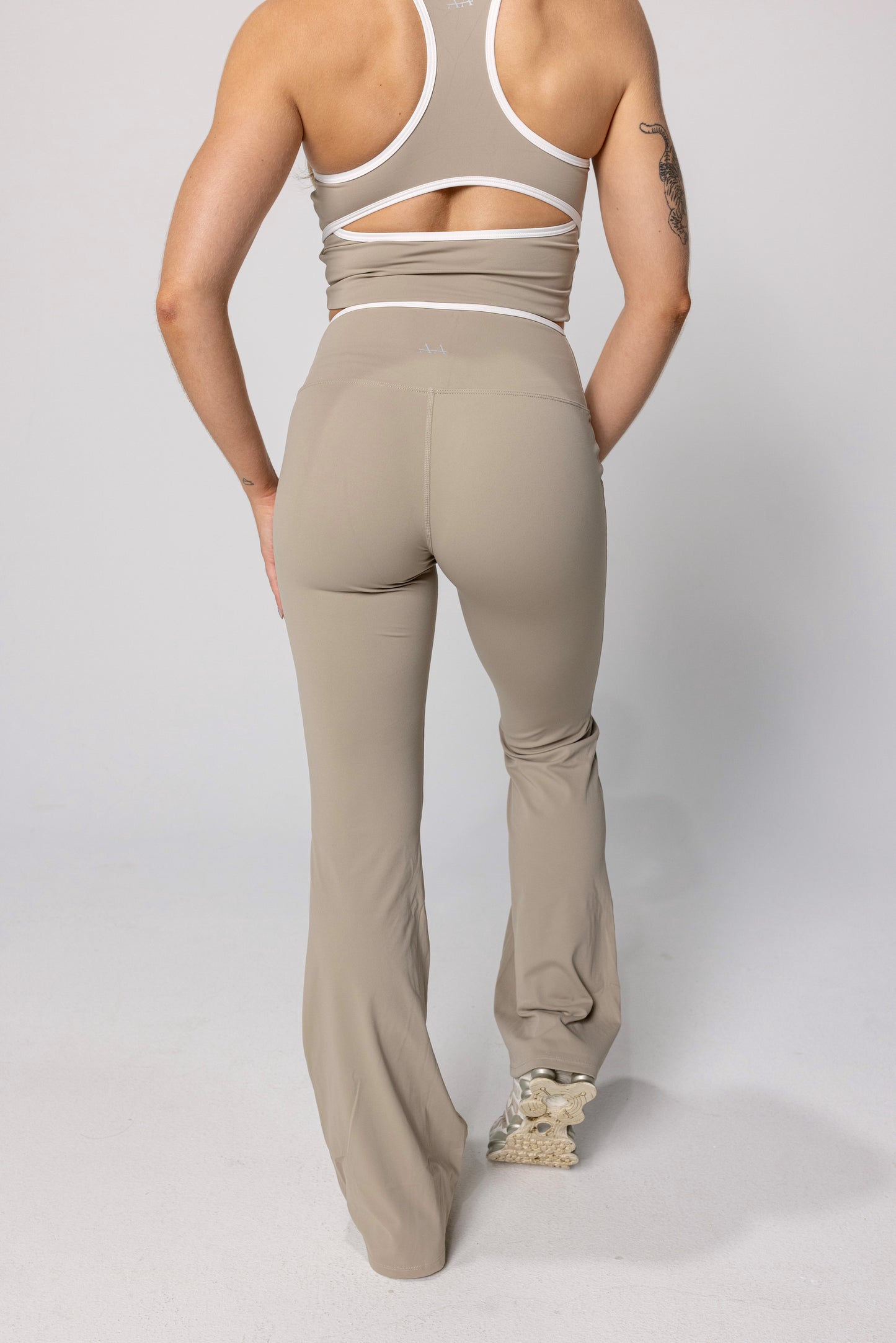 Sculpt Flares Taupe