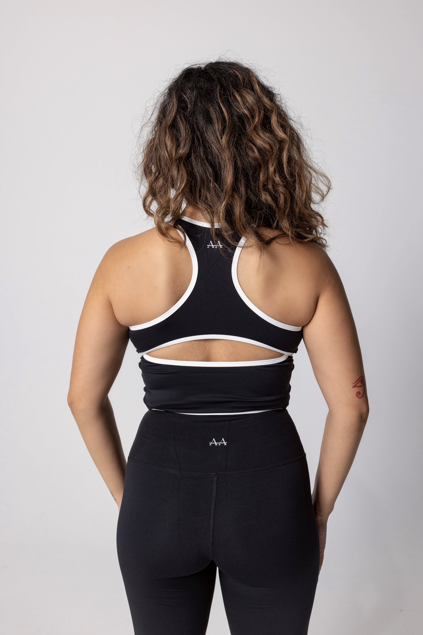 Sculpt Racerback Midnight