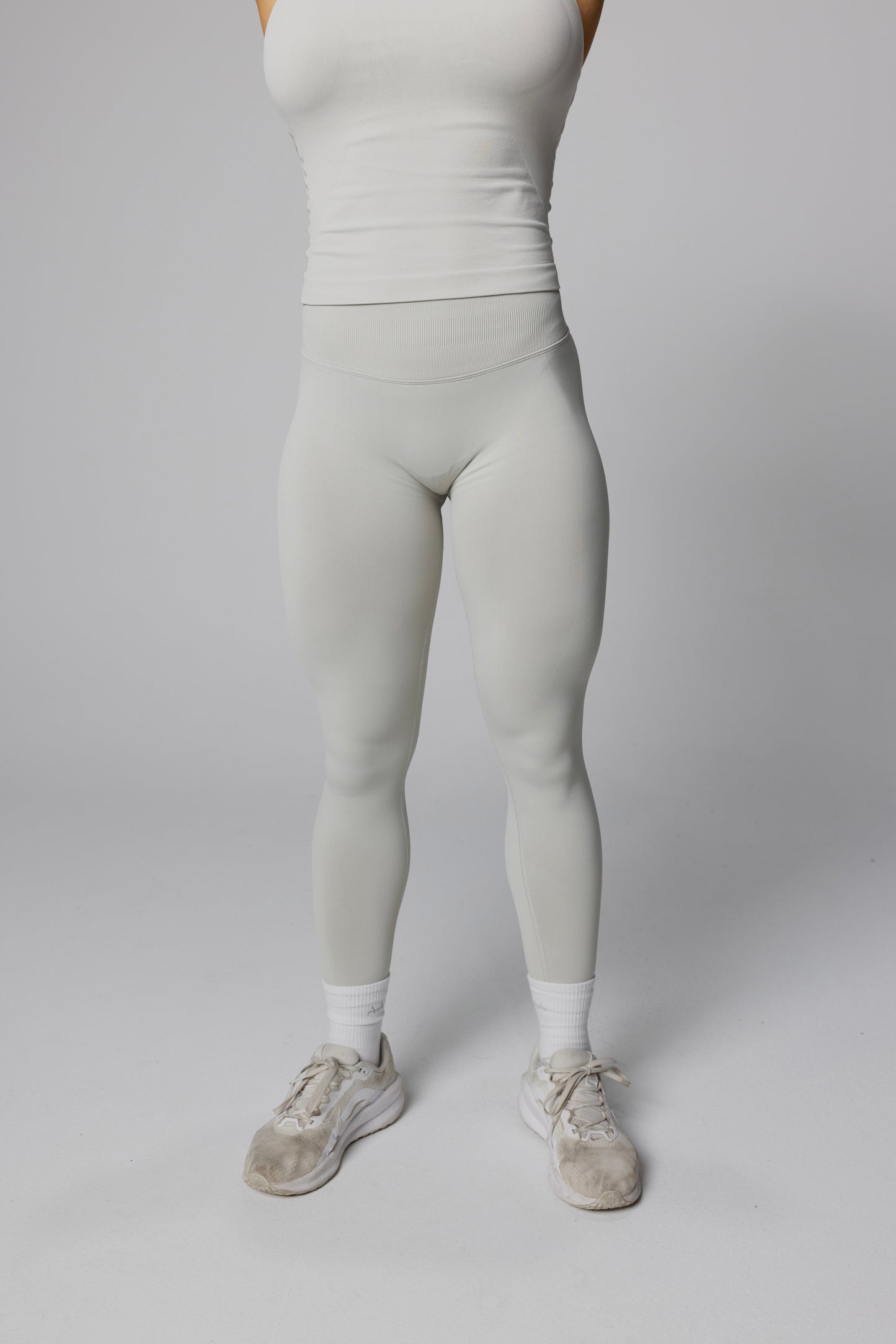 Amplify Leggings Ash Pearl