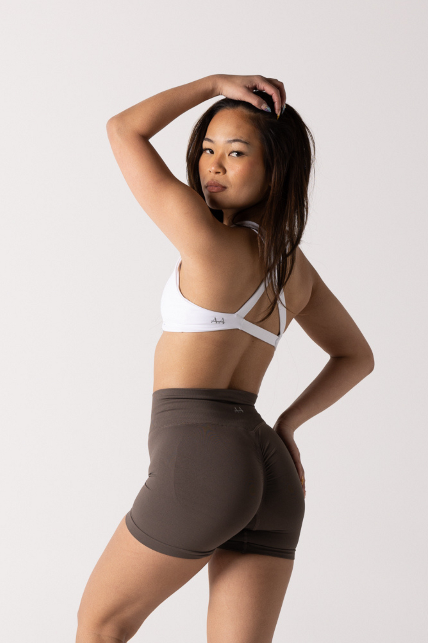 Amplify Shorts - Mocha